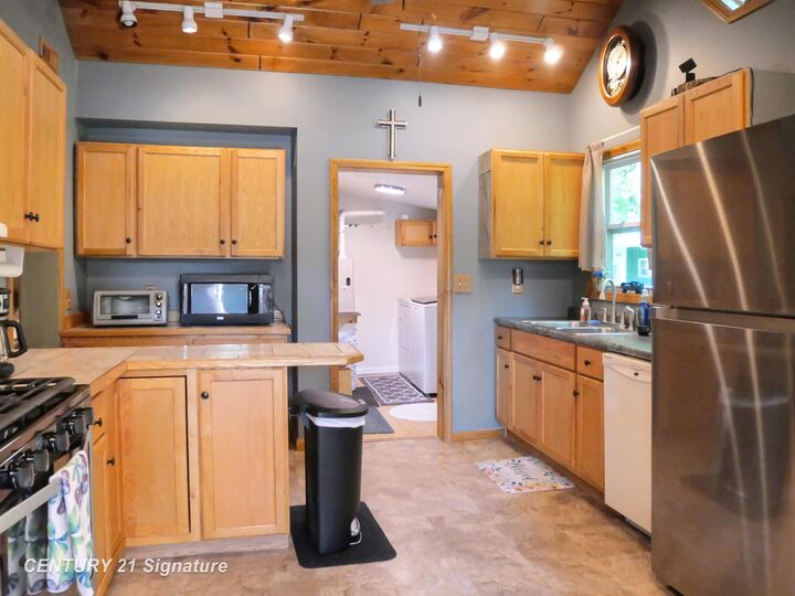 Property Photo:  6538 Tower Line Street  MI 48628 