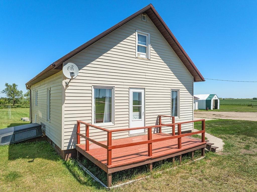 Property Photo: 2785 84th St NW ND 58750