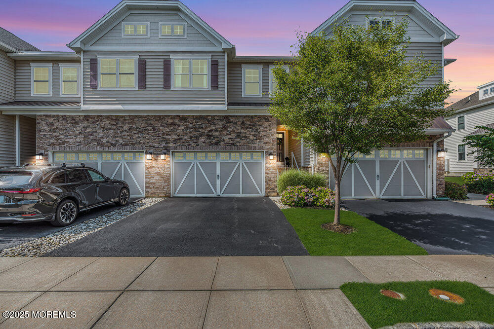 30 Malcolm Way  Lincroft NJ 07738 photo