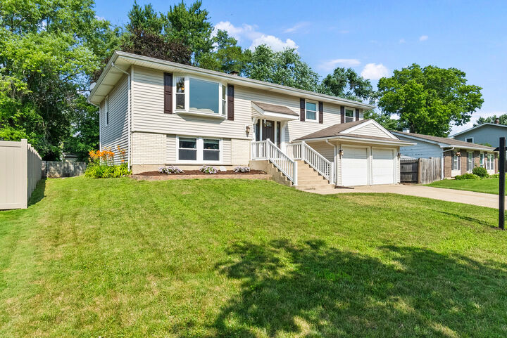 Property Photo: 149 Springhill Drive IL 60440