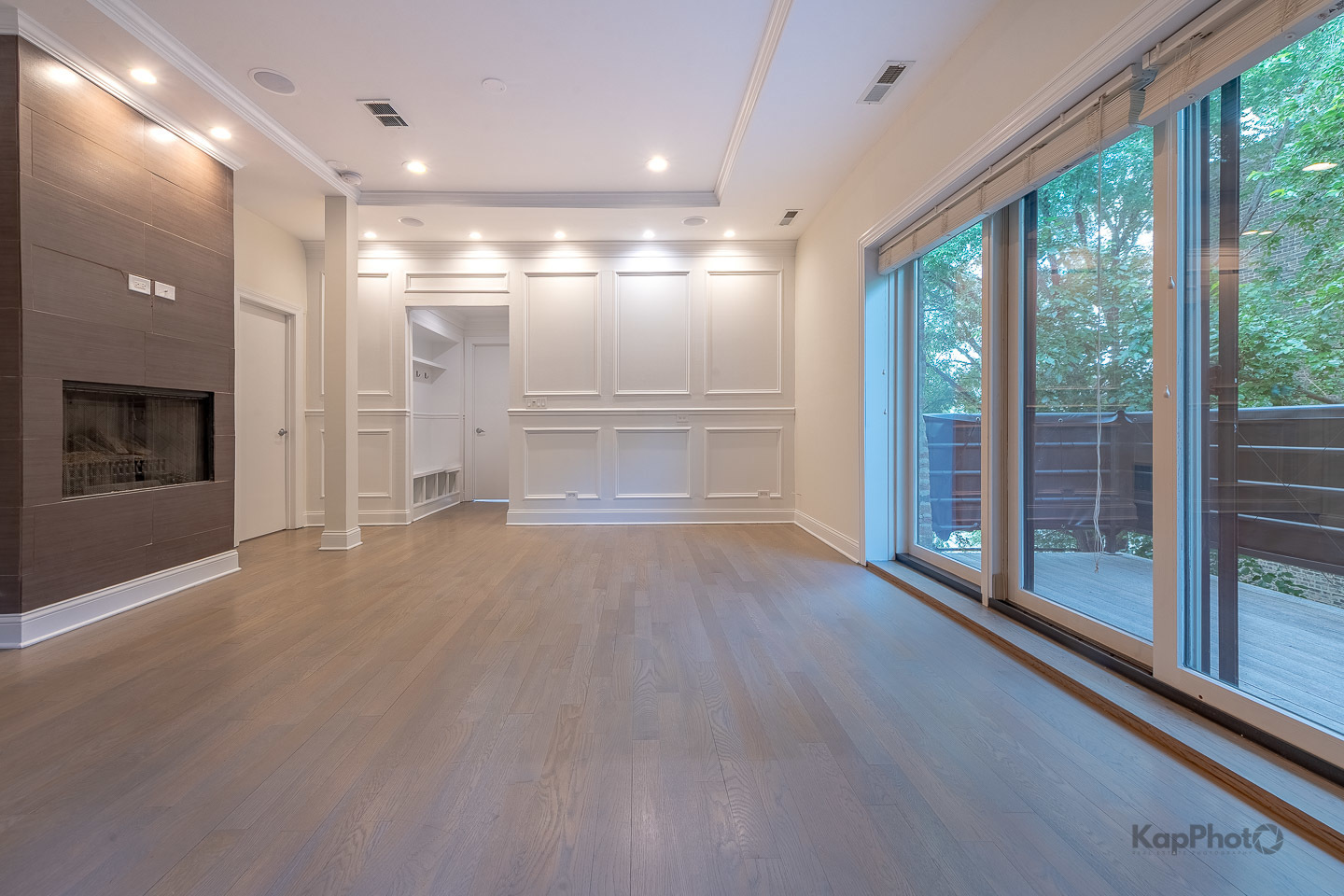 Property Photo:  1346 W Augusta Boulevard 2  IL 60642 