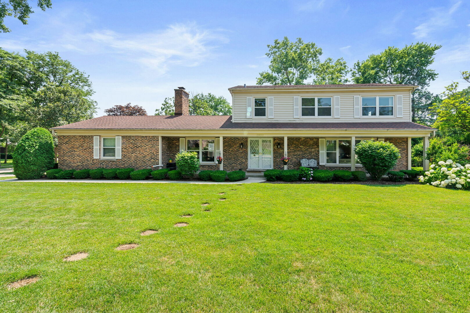 Property Photo: 3930 Bordeaux Court IL 60062