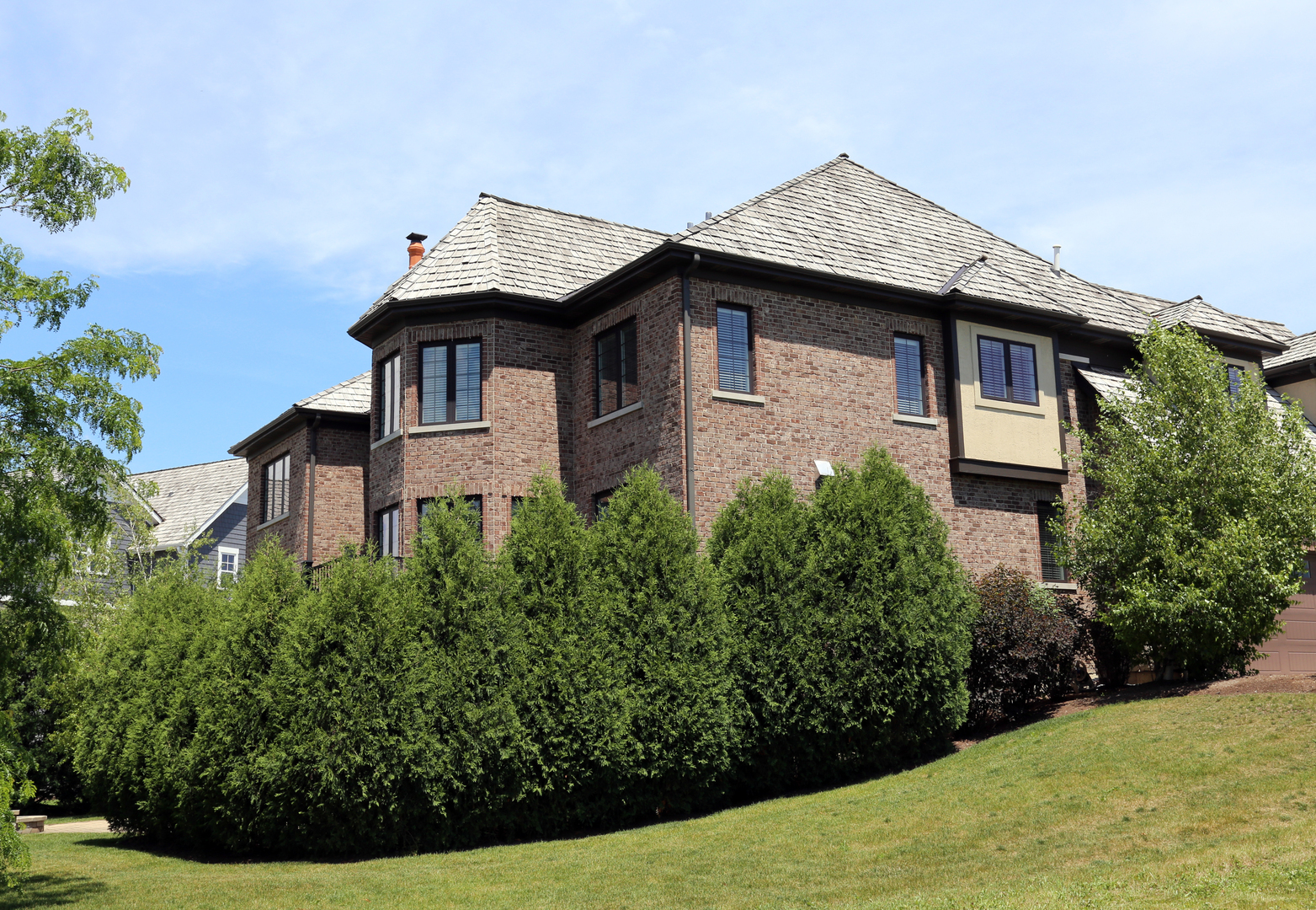 Property Photo: 1860 Lake Charles Drive IL 60061