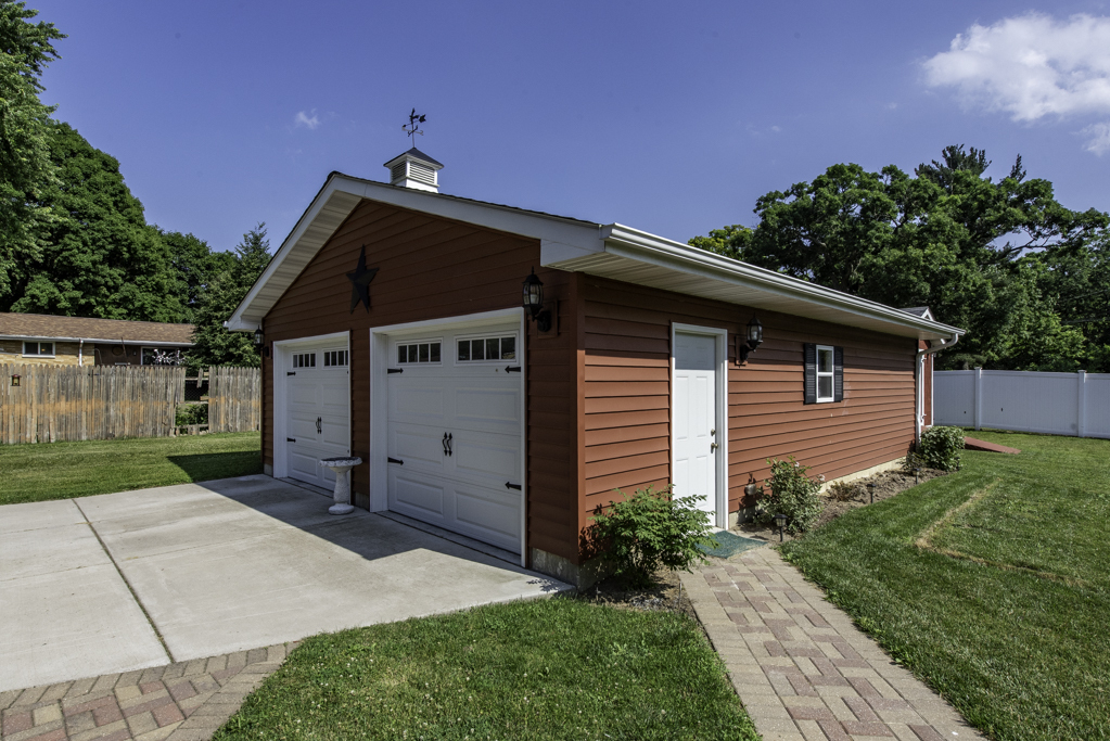 Property Photo: 10415 W Ames Avenue IL 60087