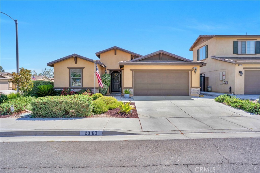 29183 Jacaranda  Lake Elsinore CA 92530 photo