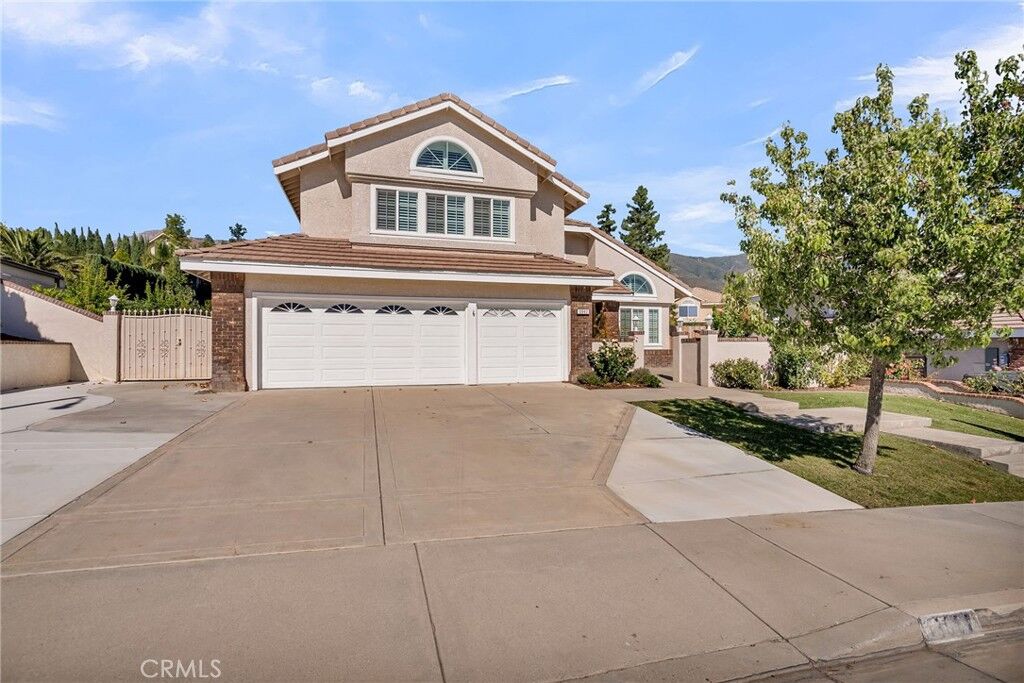 Property Photo: 13982 Claremont Lane CA 91739