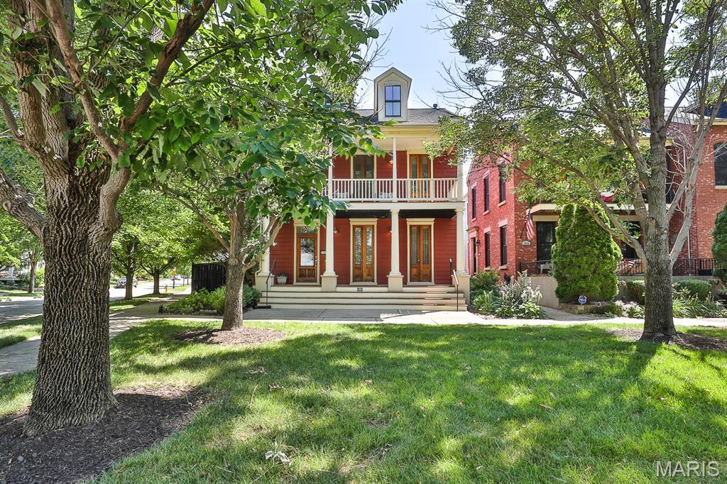 Property Photo: 3604 Barter Street MO 63301