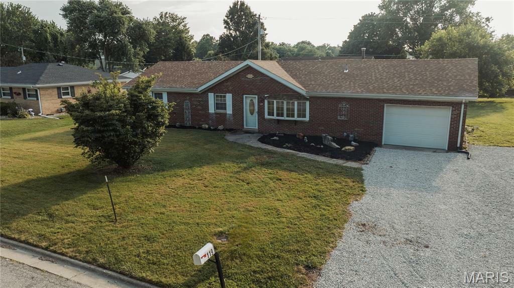 119 Freedom Drive  Belleville IL 62226 photo