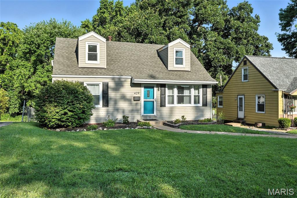 Property Photo: 429 Belvedere Lane MO 63122