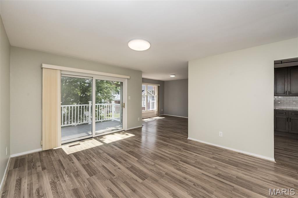 Property Photo: 2237 Ole Castle Court MO 63017