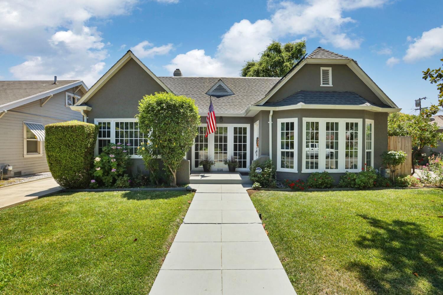 Property Photo: 1128 W Walnut Street CA 95203