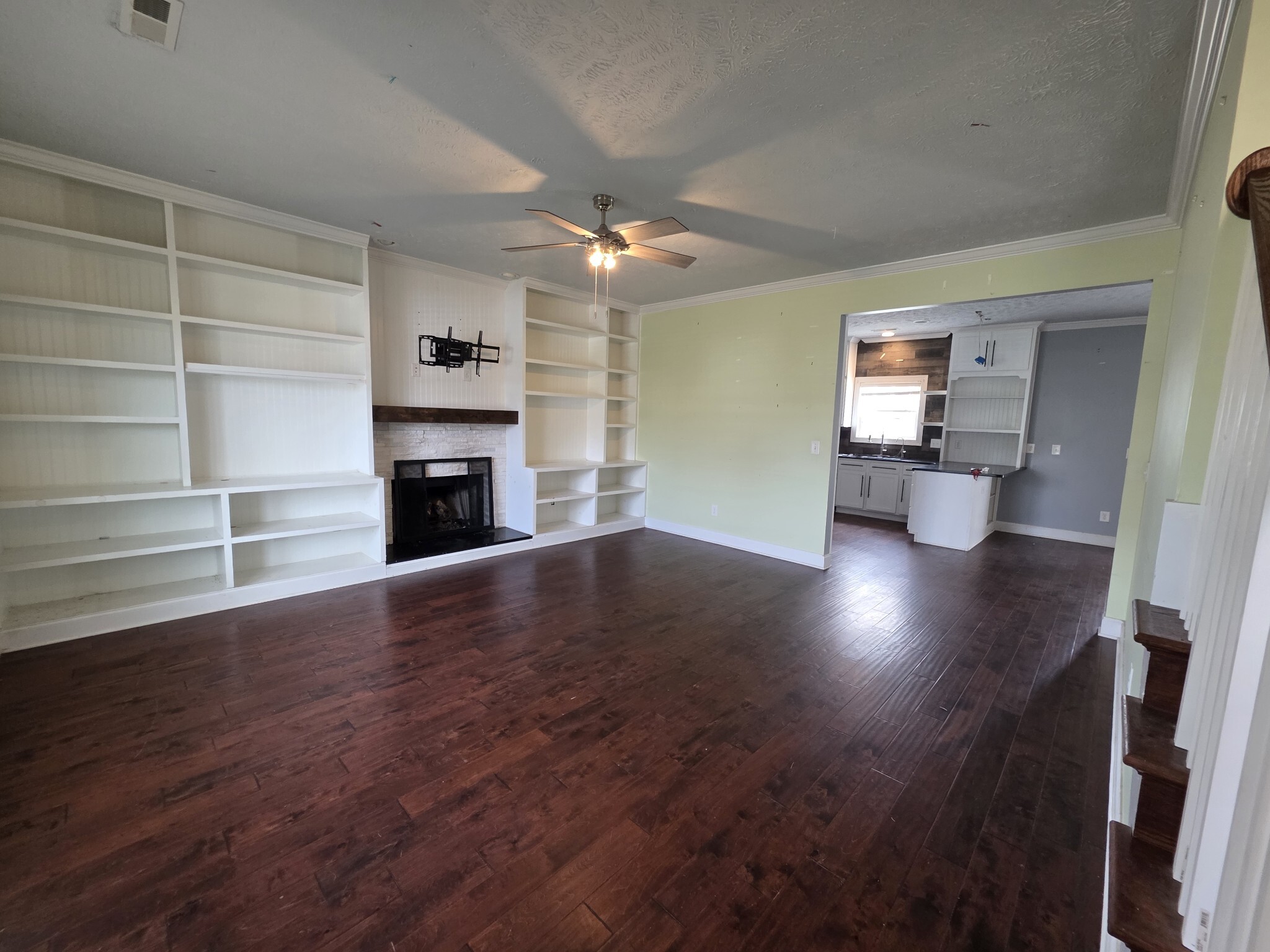 Property Photo: 1215 Snowball Ln TN 37042