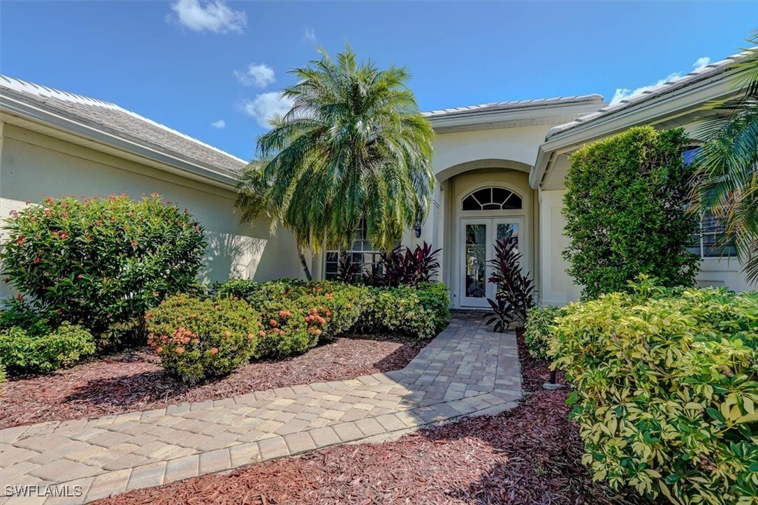 Property Photo: 5613 Harbour Circle FL 33914