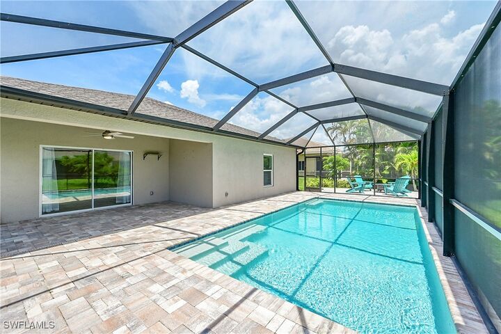 Property Photo:  2714 SW 3rd Lane  FL 33991 