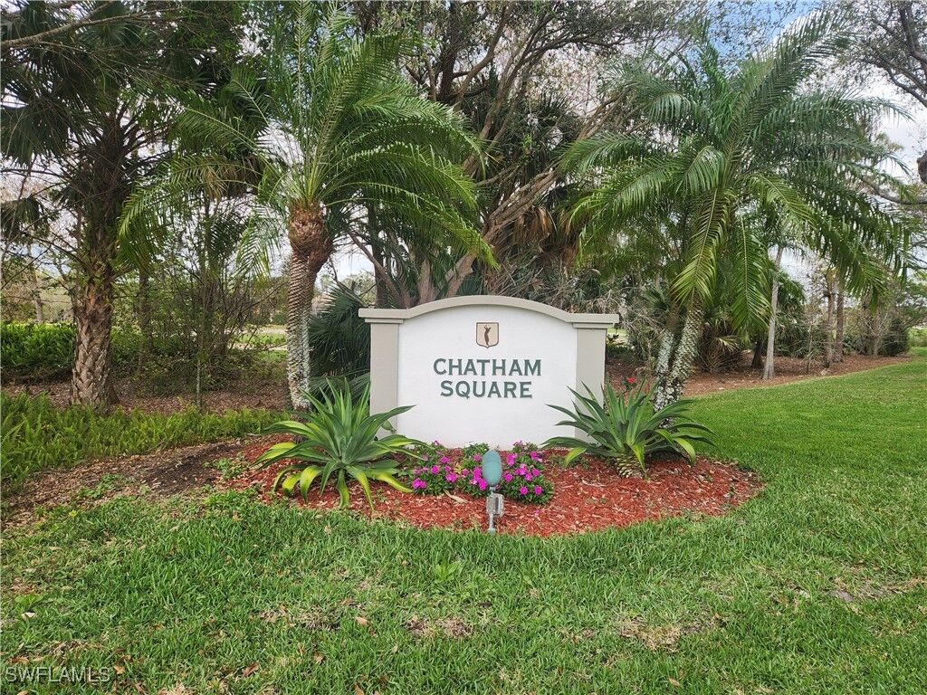Property Photo: 6985 Dennis Circle H204 FL 34104