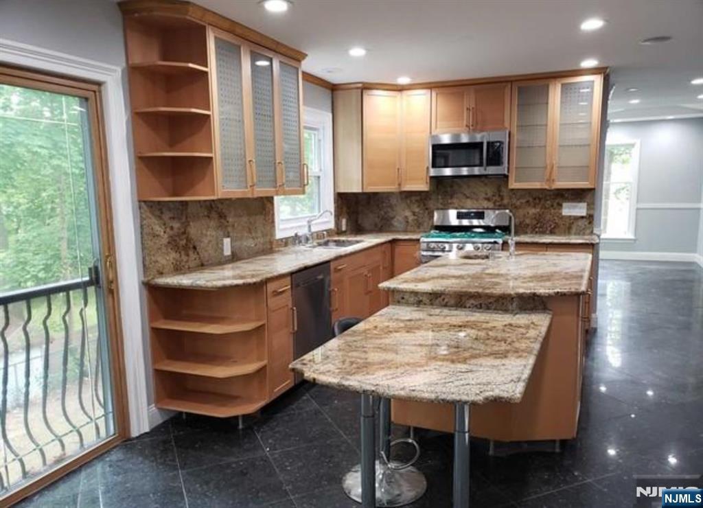 Property Photo:  96 Heights Road  NJ 07652 