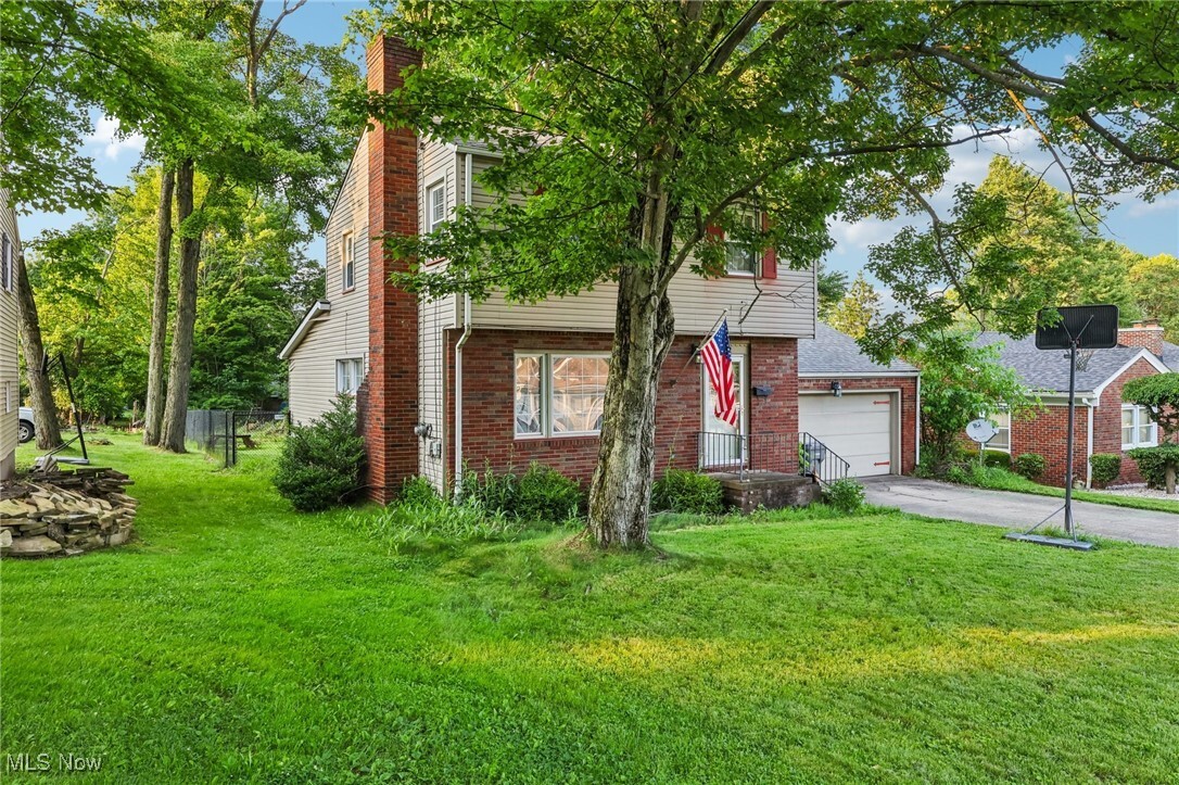 Property Photo: 2992 Eldora Drive OH 44511