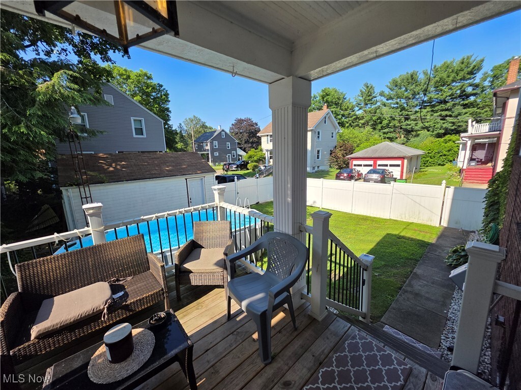 Property Photo: 1224 North Avenue NE OH 44646