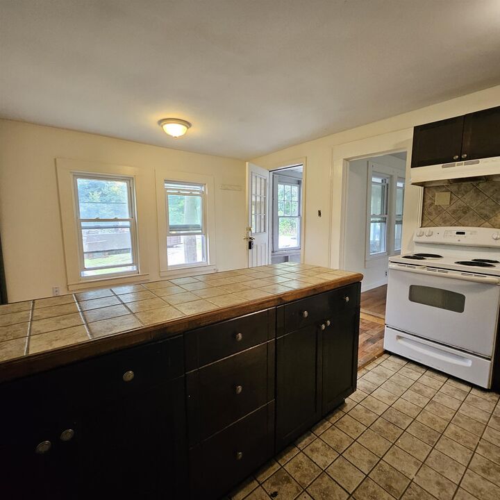 Property Photo: 88 West Mill Street NH 03244