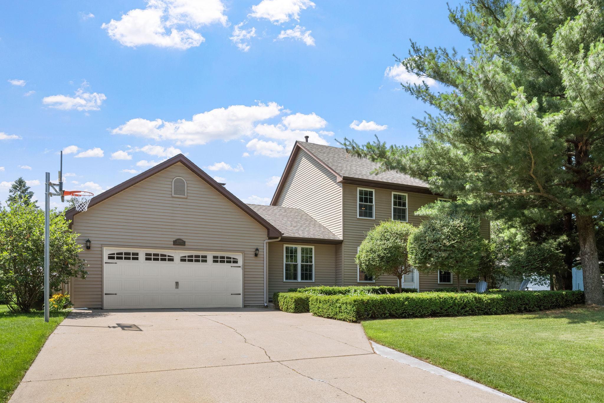 13355 E Marigold Court  Andover MN 55304 photo