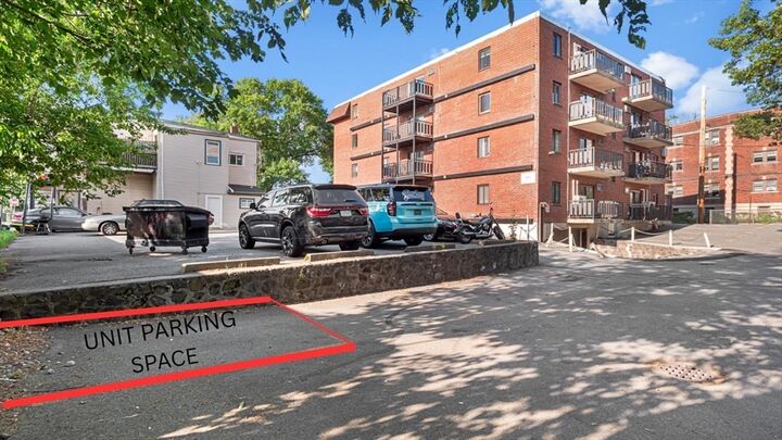 Property Photo: 26 W Wyoming Ave 1F MA 02176