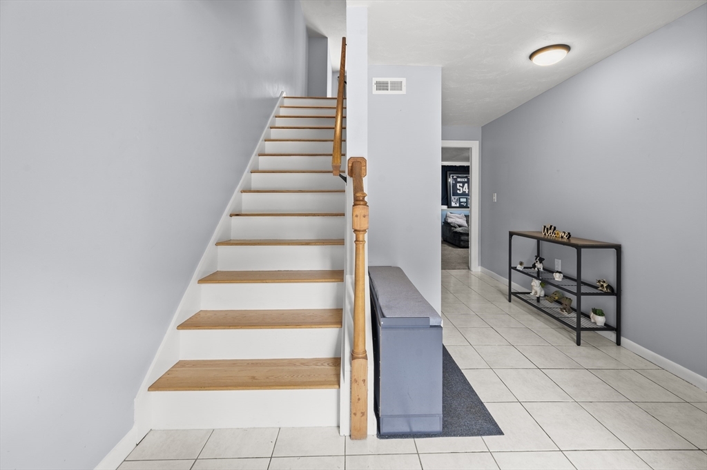 Property Photo:  44 Mahogany Run 44  MA 01453 