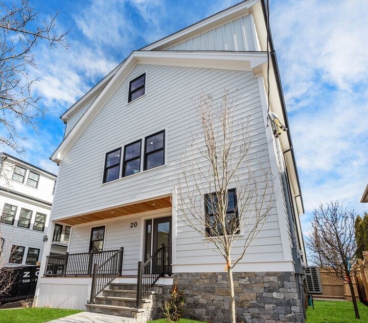 Property Photo:  16-22 Clinton St 16  MA 02458 