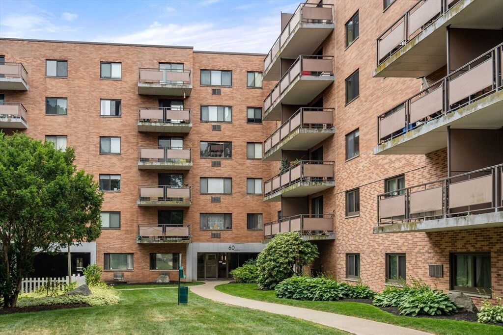 Property Photo: 60 Pleasant Street 127 MA 02476