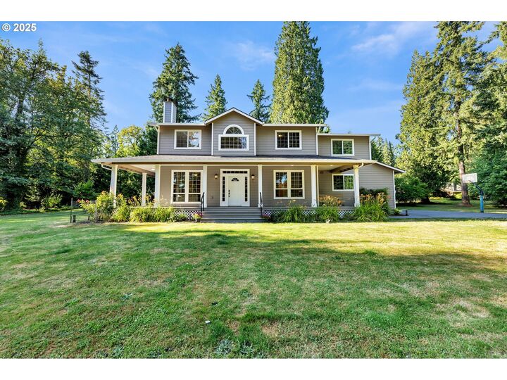 Property Photo: 1400 NW 155th Cir WA 98685