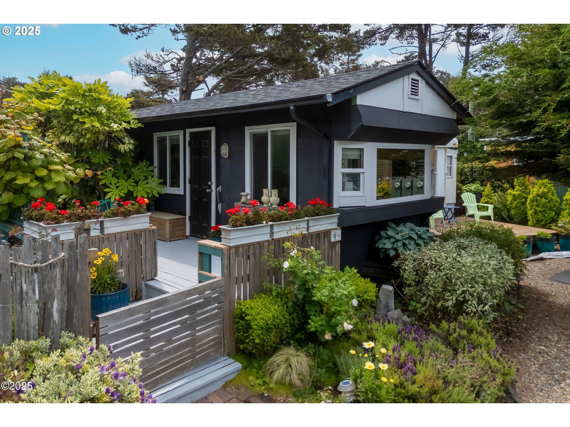 Property Photo: 4875 N Highway 101 11 OR 97341