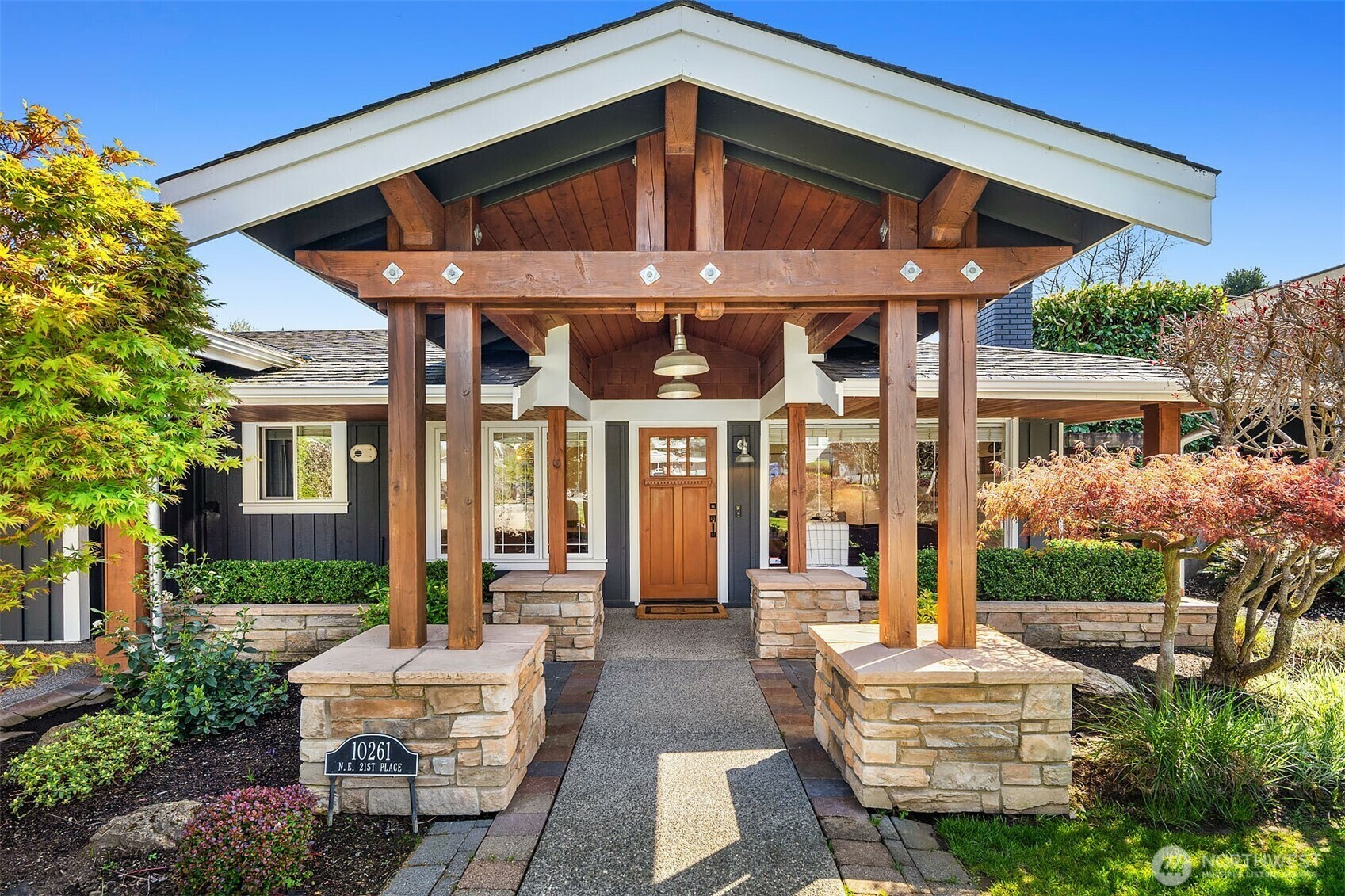 Property Photo: 10261 NE 21st Place WA 98004