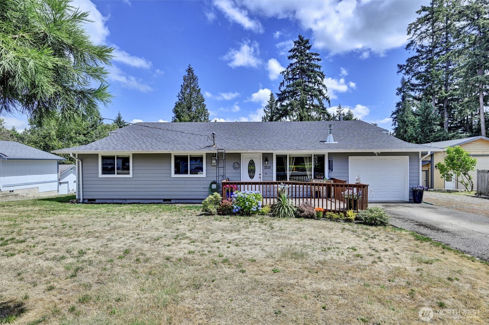 Property Photo: 7212 188th Avenue E WA 98391
