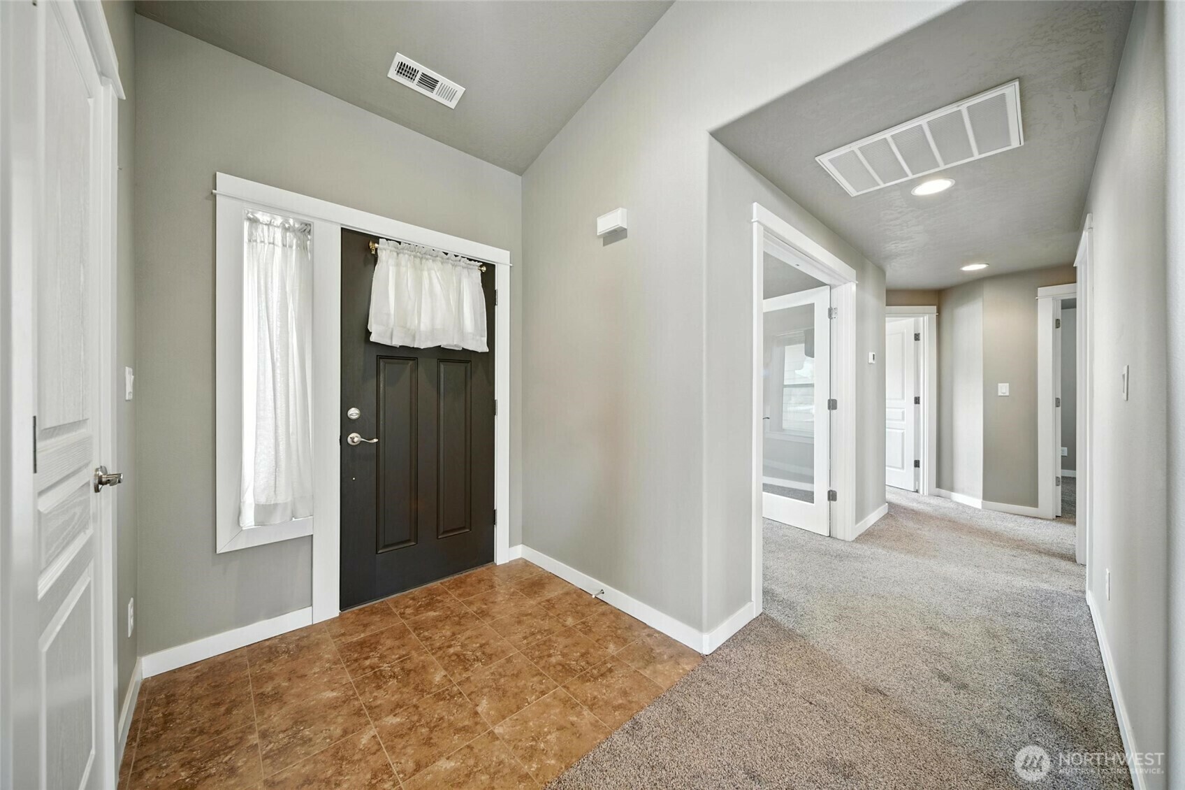 Property Photo: 1330 Caprio Loop WA 99362