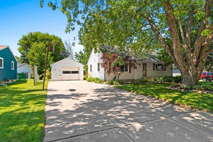 2325 Utah Avenue  Green Bay WI 54302-4719 photo