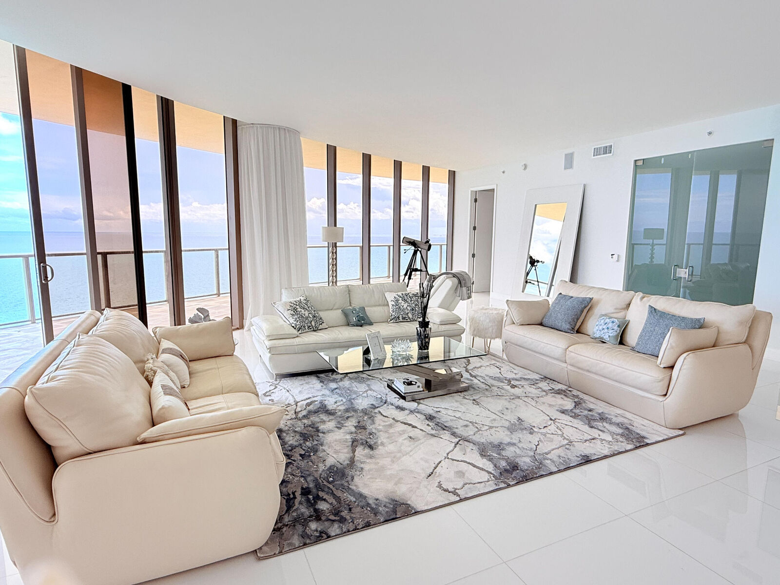 Property Photo:  9703 Collins Avenue Ph 2700  FL 33154 