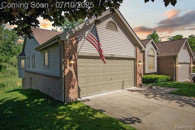 Property Photo:  227 Sisu Knoll Drive  MI 48116 