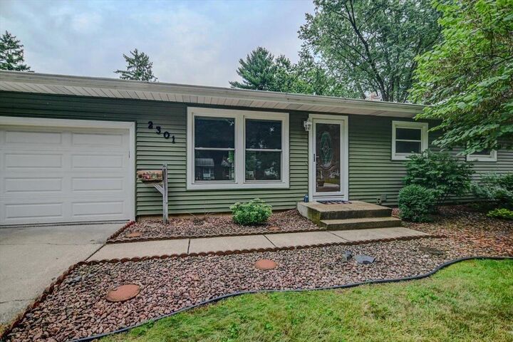Property Photo:  2301 Teal Drive  WI 53711 