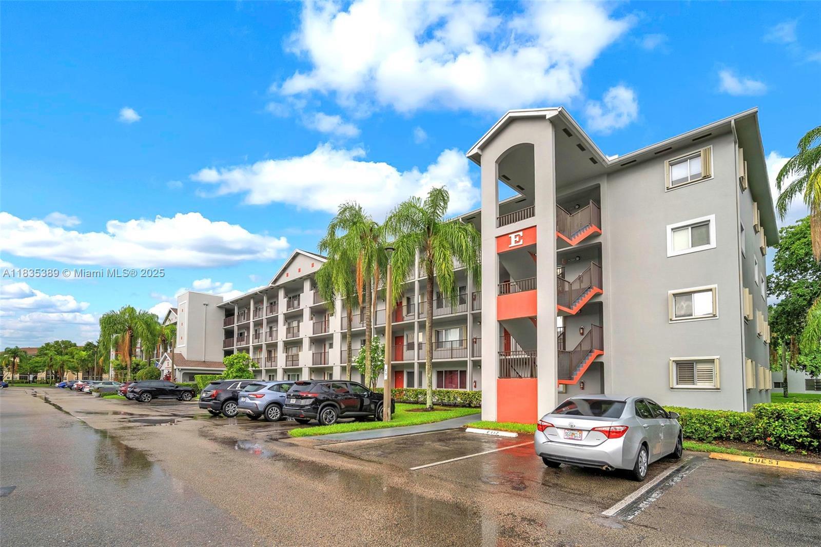 Property Photo: 801 SW 138th Ave 103E FL 33027