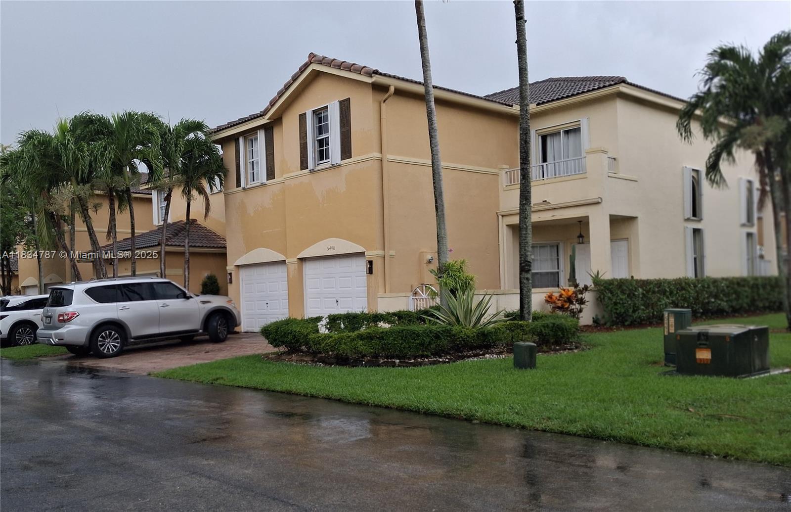 5490 NW 113th Ct  Doral FL 33178 photo