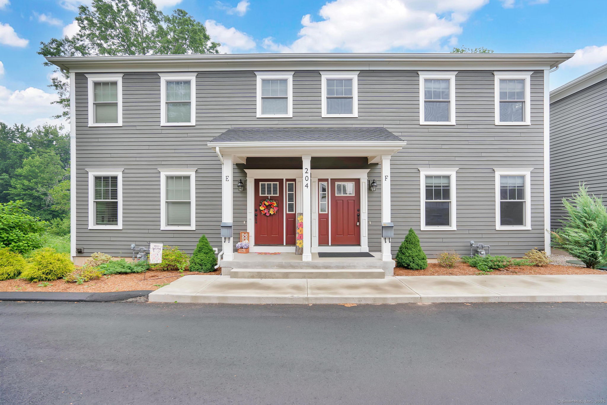 Property Photo: 204 Mountain Road Apt F CT 06078