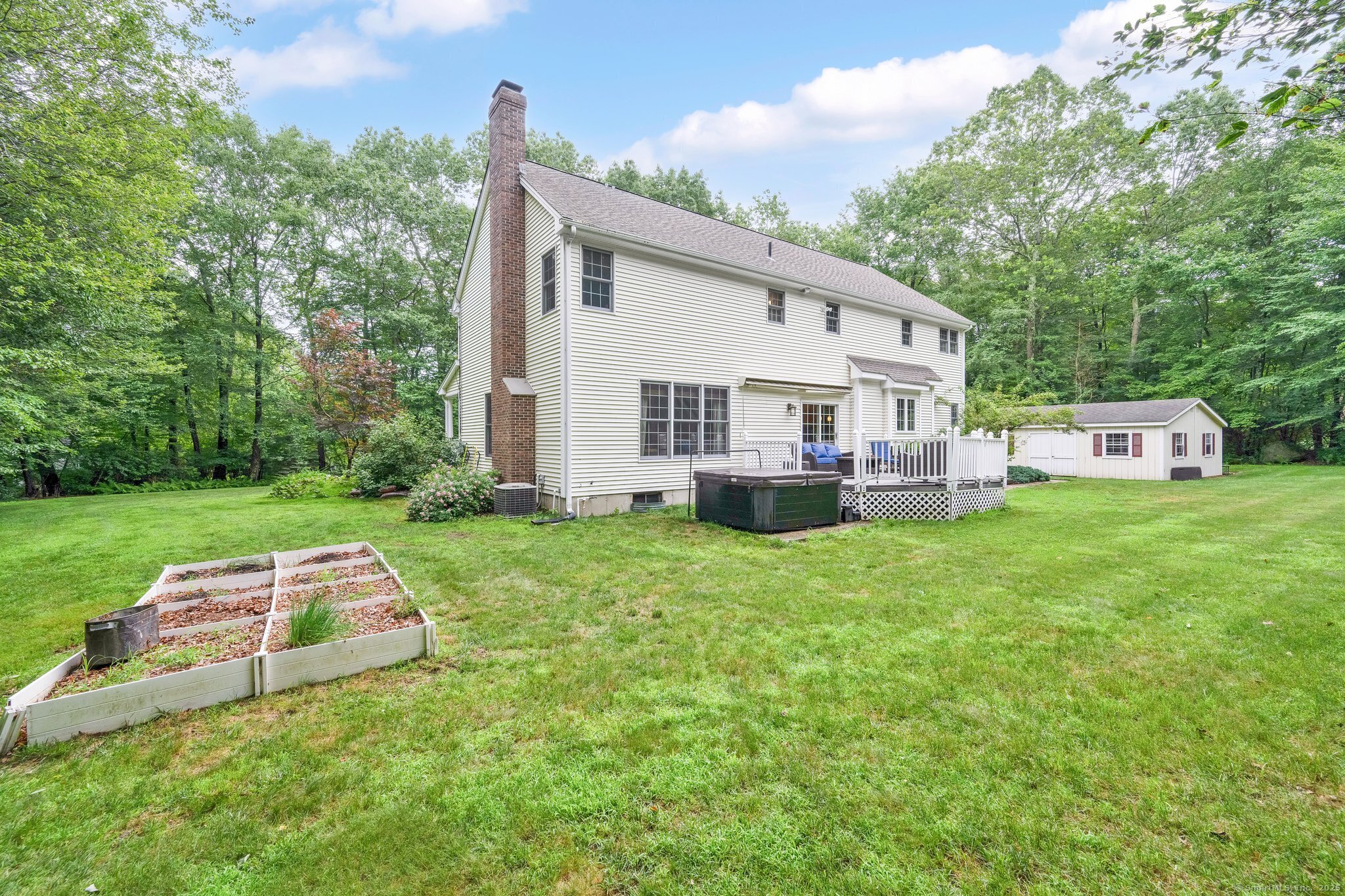 Property Photo: 190 Charles Street CT 06084