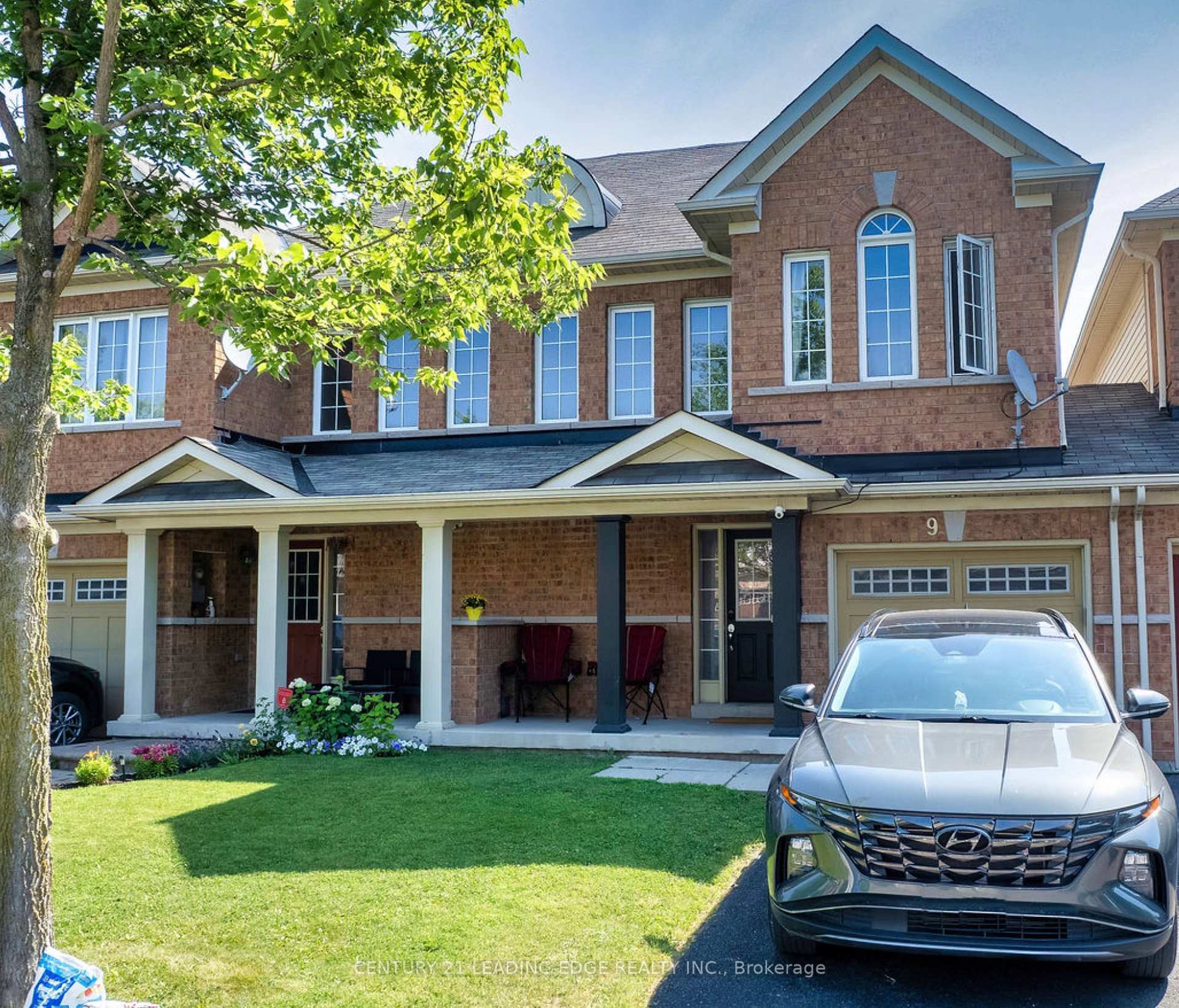 Property Photo: 9 Booker Drive Lower ON L1Z 0H3
