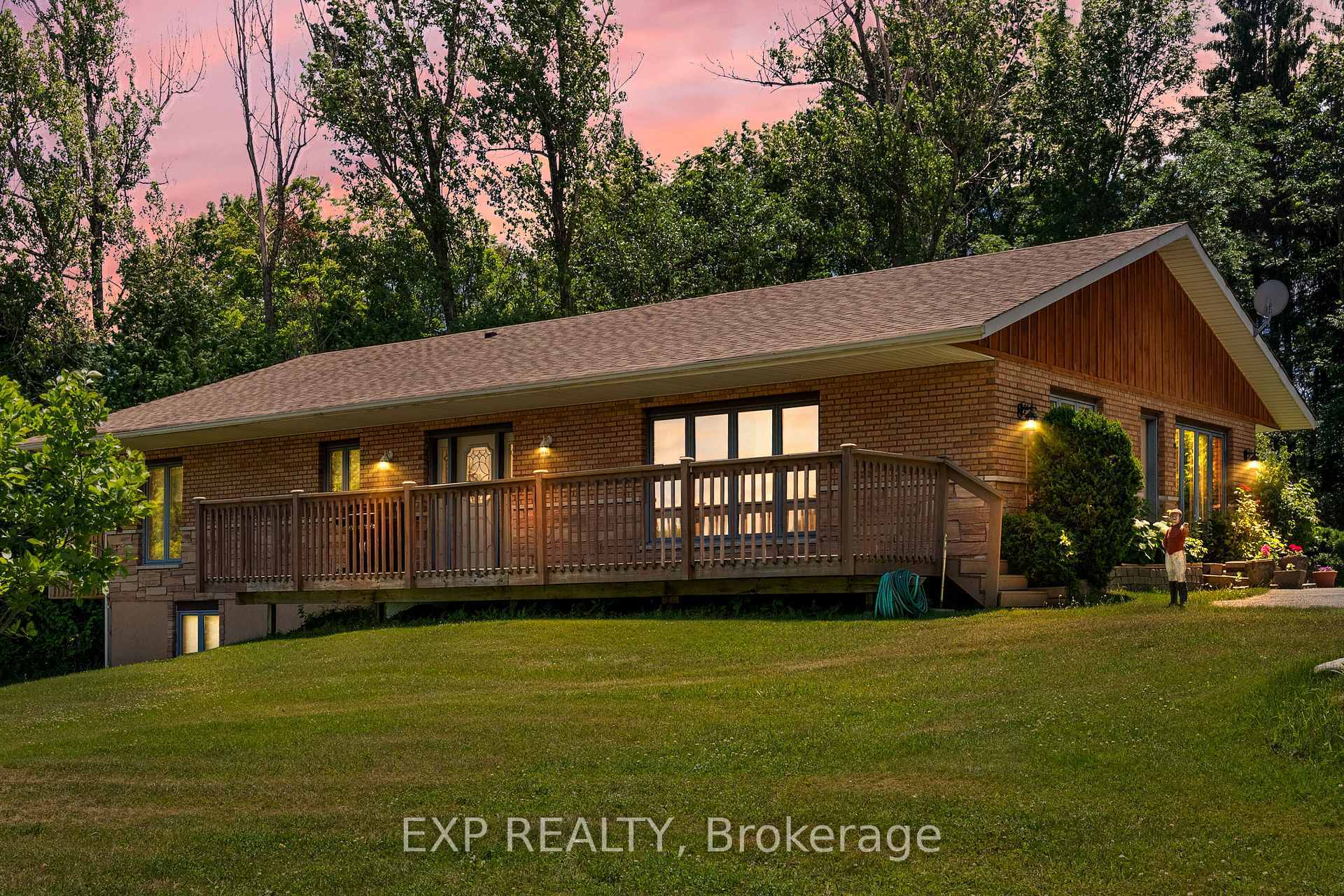 9640 Dagmar Road  Whitby ON L0B 1A0 photo
