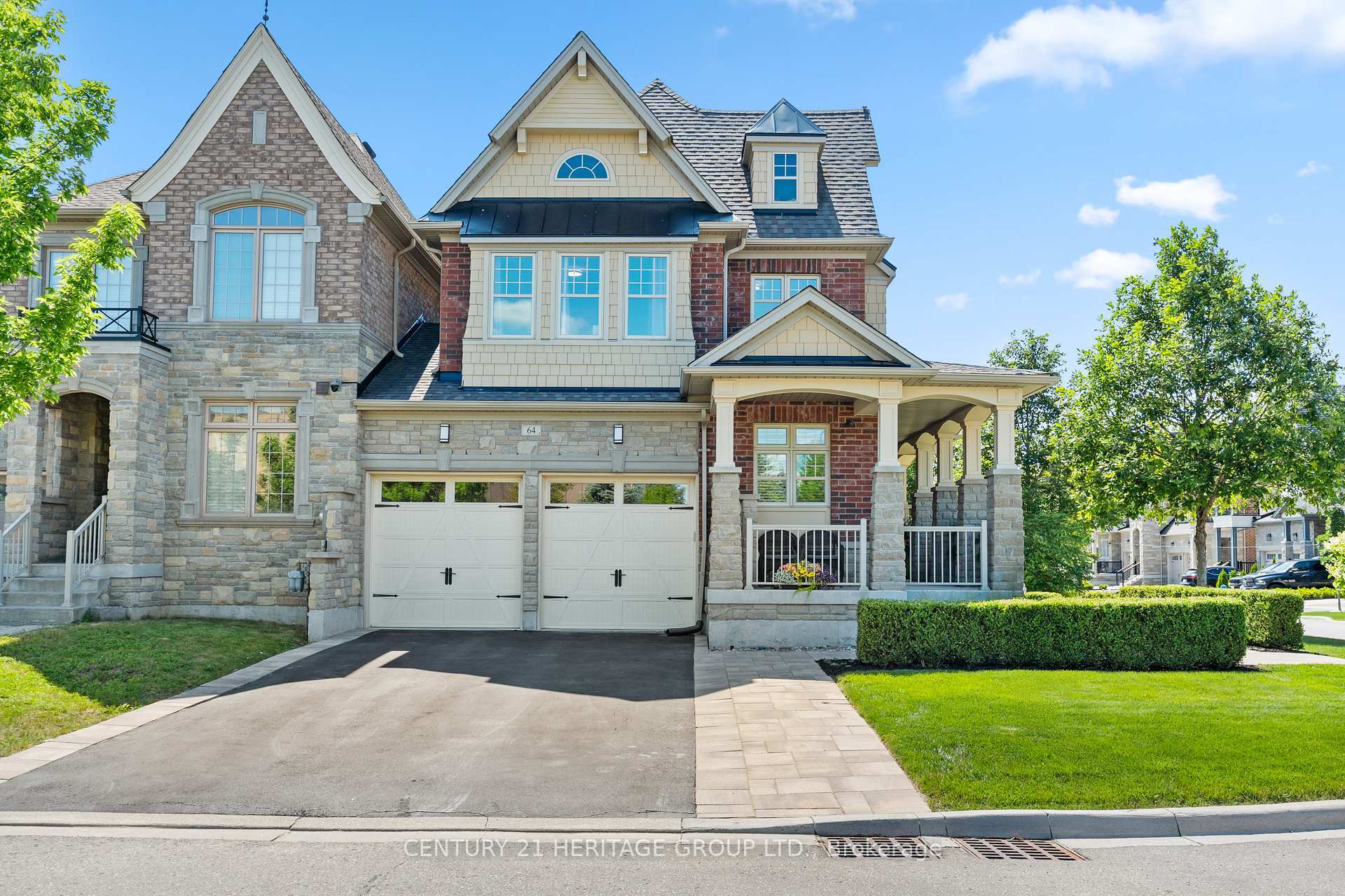Photo de la propriété: 64 Wells Orchard Crescent ON L7B 0C6