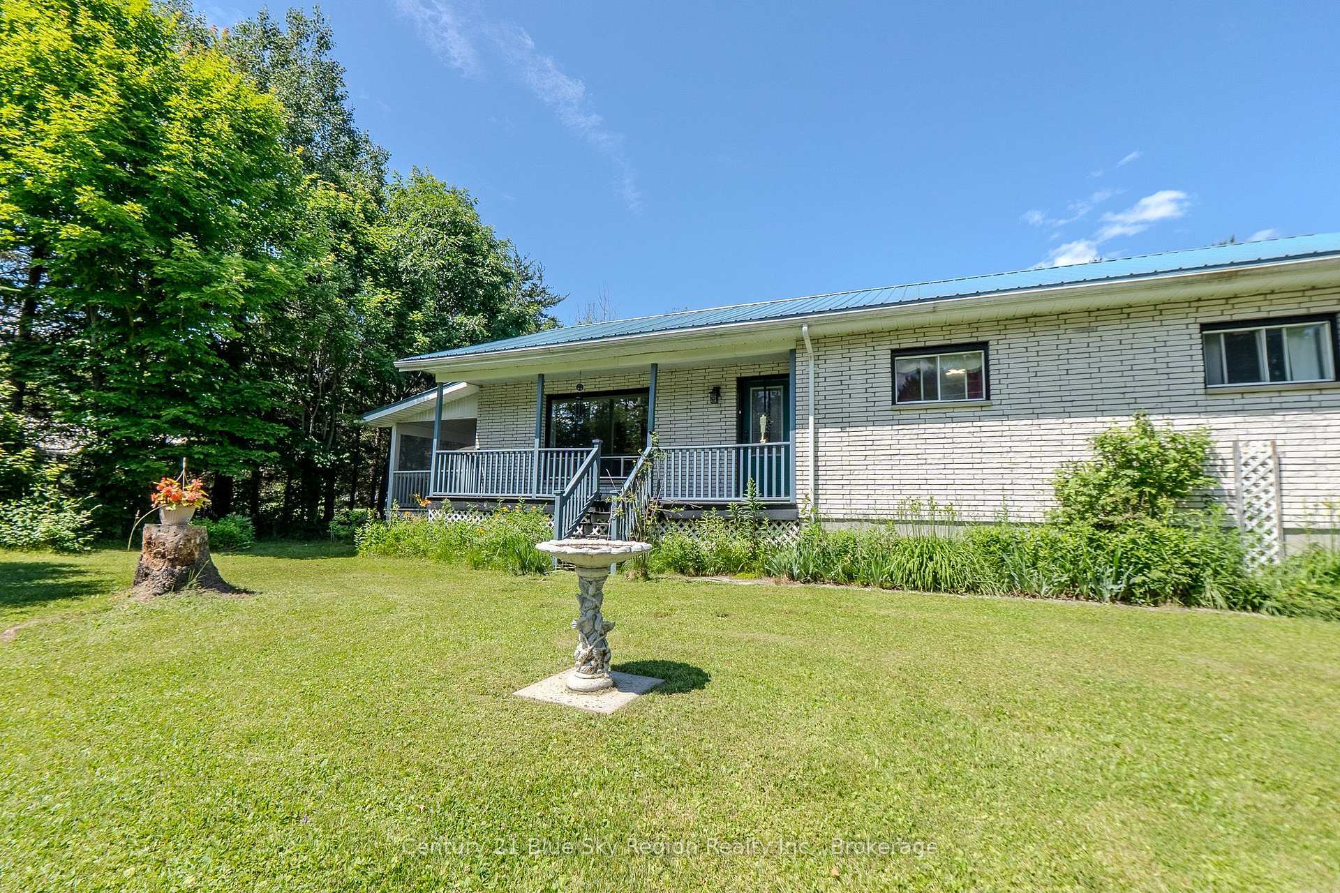 Property Photo: 9 Dupras Street ON P0H 2C0