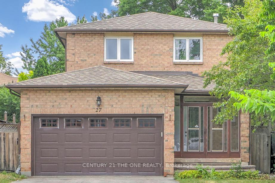 Property Photo:  27 Pugsley Avenue  ON L4C 8V2 
