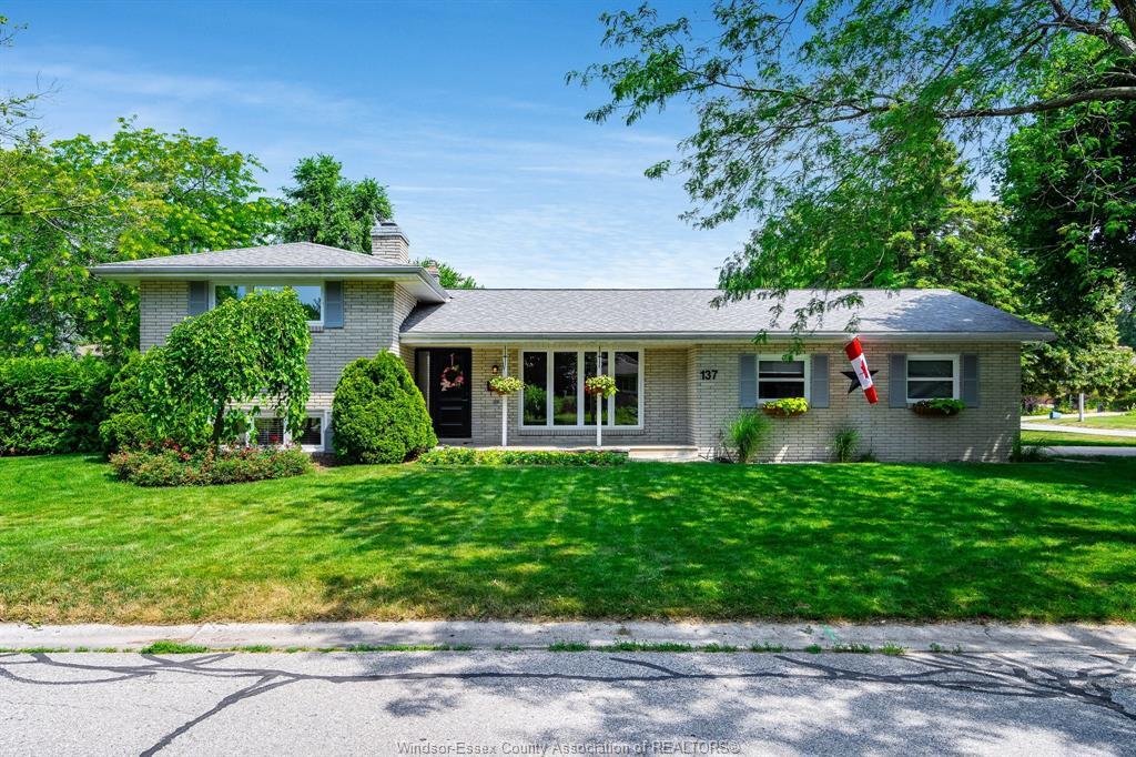 137 McCallum Drive  Kingsville ON N9Y 1G6 photo