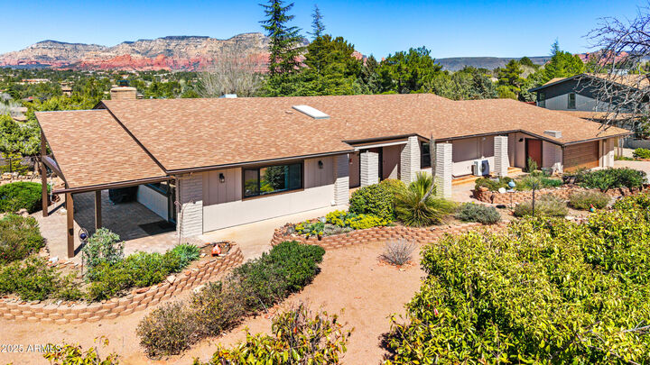 Property Photo:  320 Panorama Boulevard  AZ 86336 