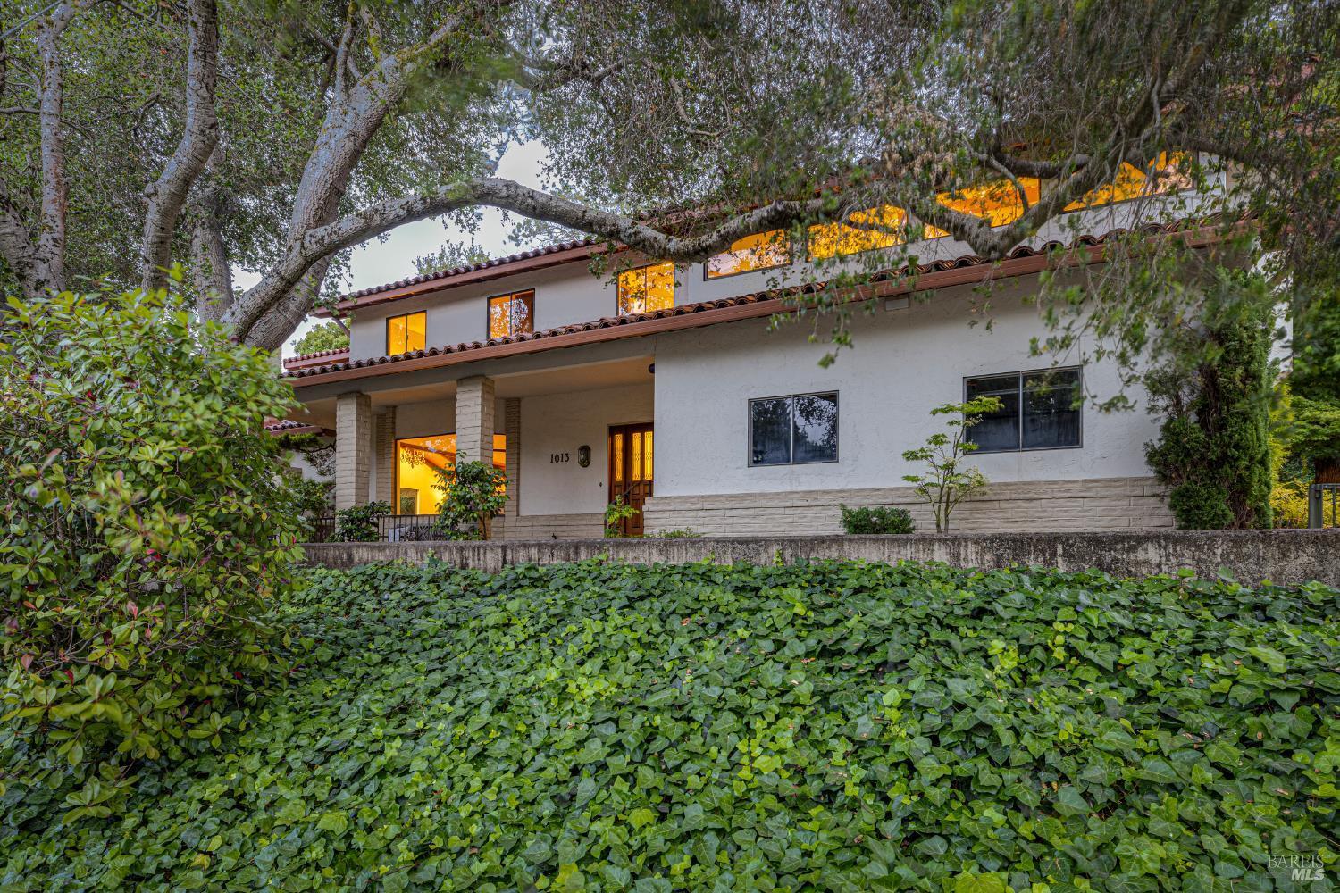 Property Photo: 1013 West Street CA 94952