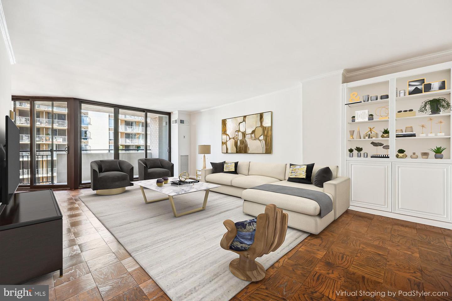 Property Photo: 4620 N Park Avenue 902W MD 20815